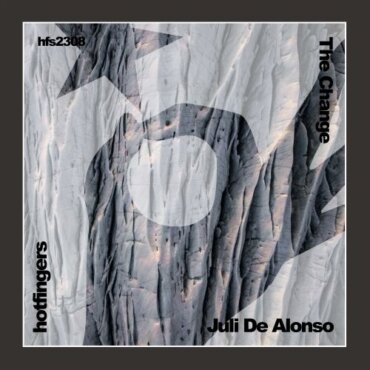 Juli De Alonso - Is Different (Original Mix)