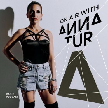 Anna Tur - On Air 215